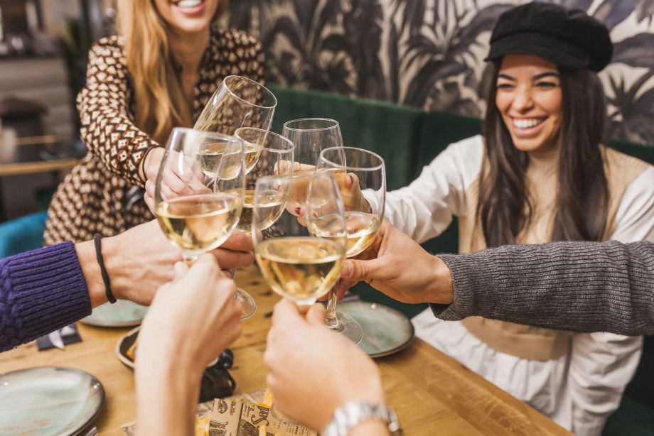 Ruta de Tapas por Salamanca: Los Mejores Bares para tu Despedida